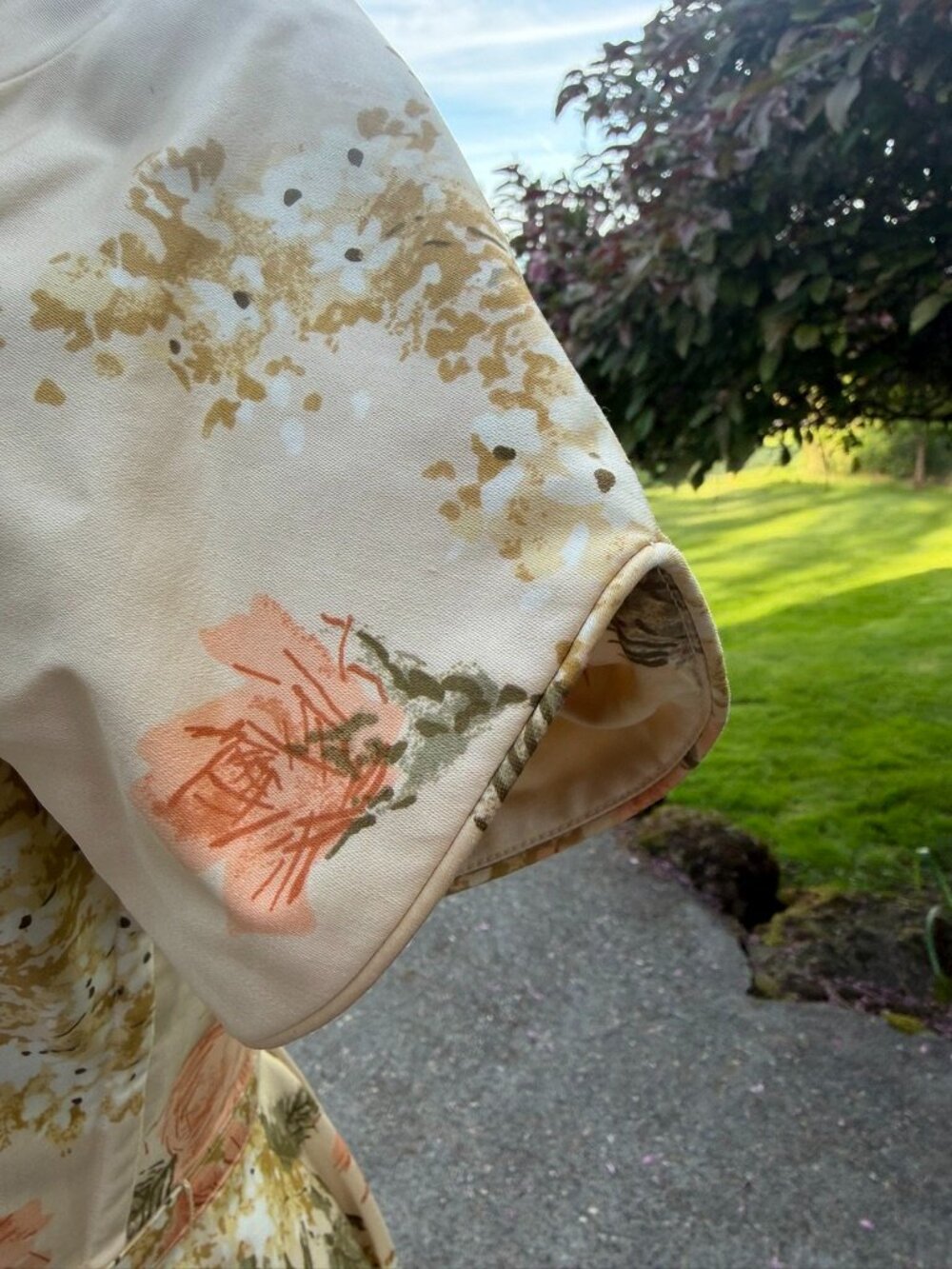 Exquisite 50's fit & flare floral dress - Picture 5 of 9
